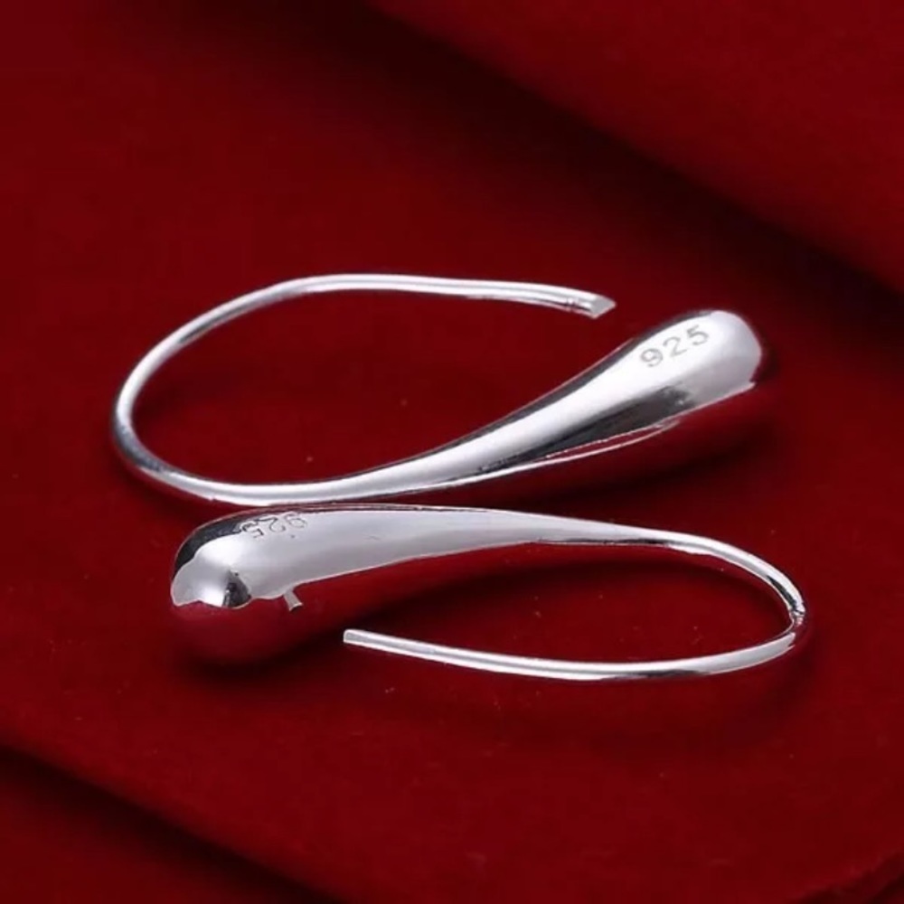 925 Sterling Silver Jewelry Set - Picture 5 of 8